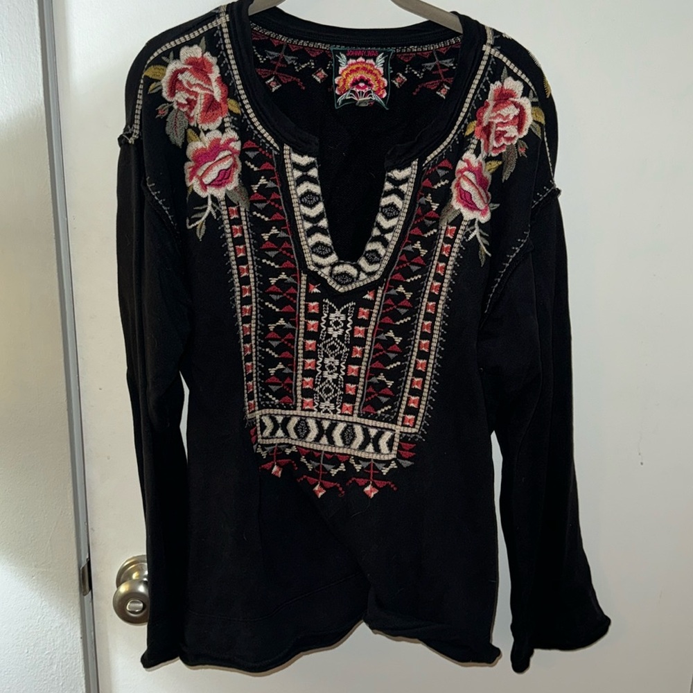 RARE Johnny Was black embroidered sweatshirt XL